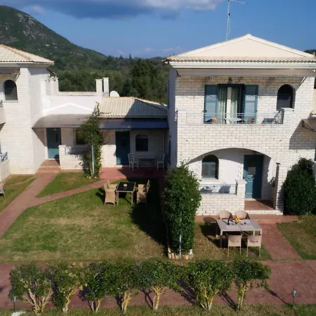 Stalakton Country Maisonettes * Halikounas