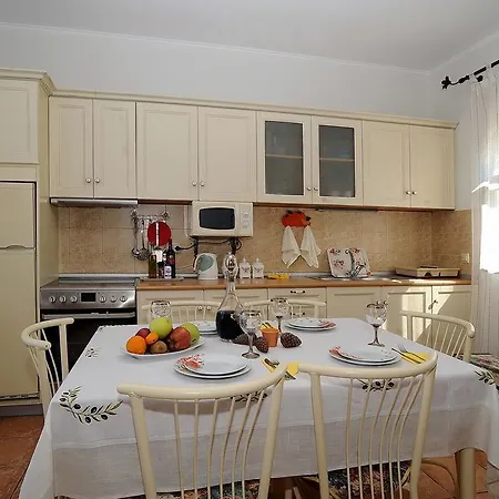 Stalakton Country Maisonettes Apartamento *