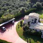 Stalakton Country Maisonettes